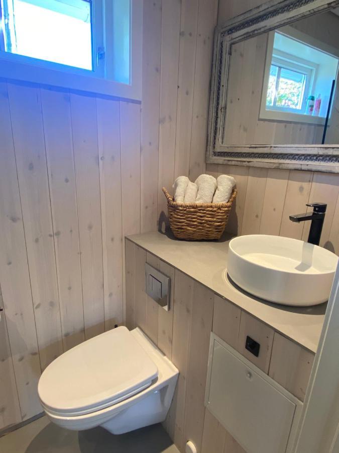 Guesthouse - Near City Center- Parking Available Sandefjord Exterior foto